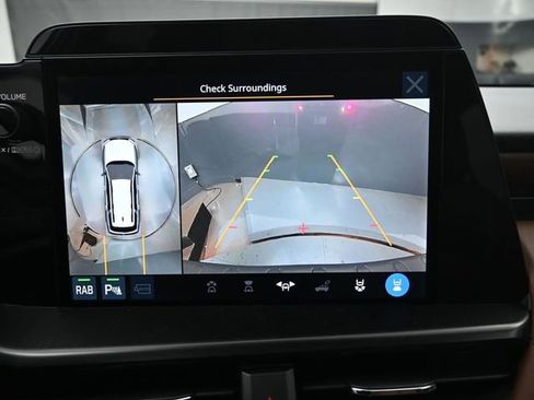 New 2026 Subaru Outback Touring AWD/4WD image 12