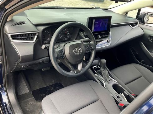 Used 2024 Toyota Corolla LE FWD image 17