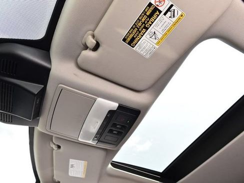 Used 2023 Nissan Rogue SL w/ SL Premium Package FWD image 23