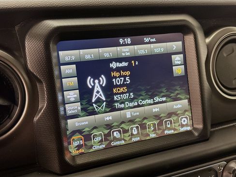 Used 2023 Jeep Wrangler Unlimited w/ 8.4" Radio Group AWD/4WD image 21