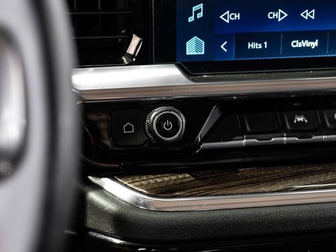 Used 2023 Chevrolet Silverado 1500 LT Trail Boss image 25