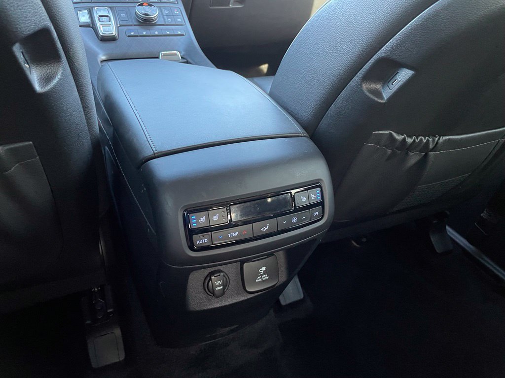 Used 2024 Hyundai Palisade Limited AWD/4WD image 30