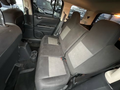 Used 2016 Jeep Patriot Sport w/ Power Value Group image 13