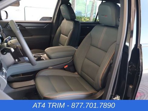 New 2026 GMC Acadia AT4 w/ Luxury Package AWD/4WD image 15