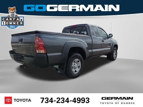 Used 2015 Toyota Tacoma 4x4 Access Cab w/ Convenience Package image 8