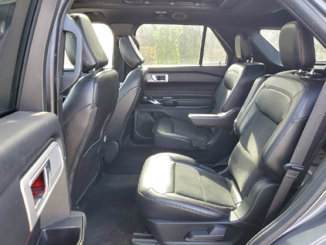 Used 2022 Ford Explorer ST-Line w/ Class IV Trailer Tow Package AWD/4WD image 31