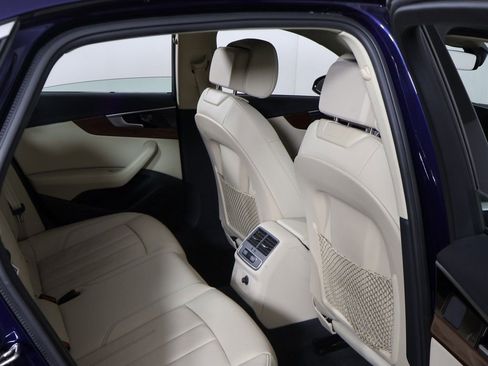 Used 2023 Audi A4 2.0T Premium w/ Convenience Package AWD/4WD image 29