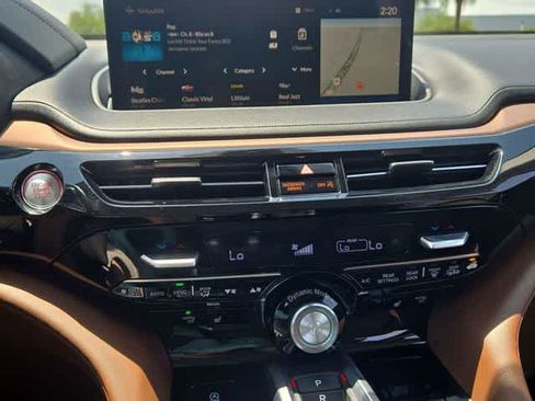 Certified 2023 Acura MDX SH-AWD w/ Technology Package image 27