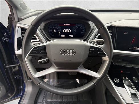 Used 2022 Audi Q4 e-tron Premium Plus image 14