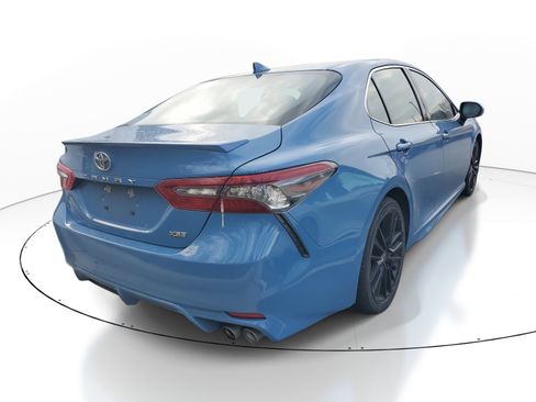 Used 2023 Toyota Camry XSE image 10