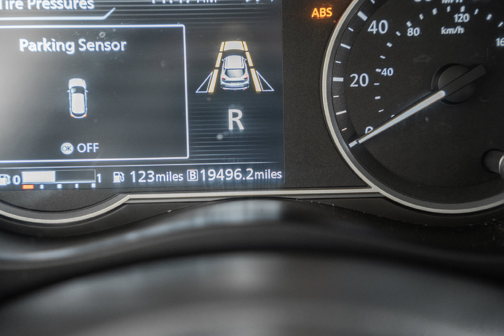 Used 2020 Nissan Kicks SV FWD image 38