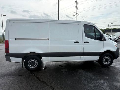 Used 2019 Mercedes-Benz Sprinter 144 w/ Driver Convenience Package image 7