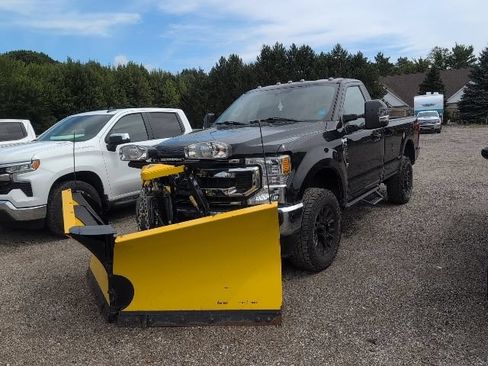 Used 2021 Ford F250 XLT w/ XLT Value Package AWD/4WD image 1