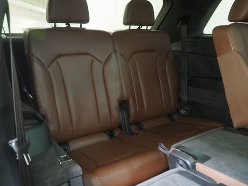 Used 2018 Audi Q7 3.0T Prestige w/ Prestige Package image 42