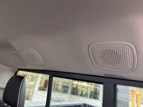 Used 2022 RAM 1500 Laramie image 25