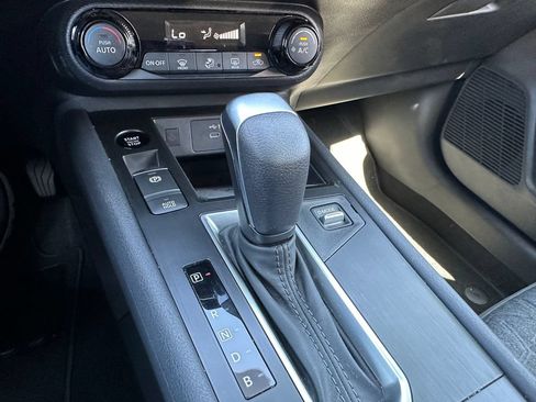 Used 2026 Nissan Kicks SV FWD image 27