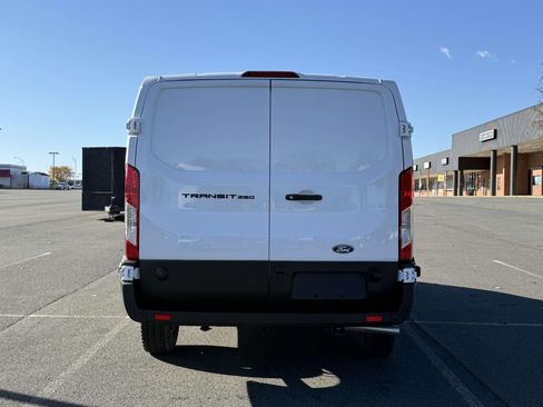 New 2026 Ford Transit 250 Low Roof w/ Load Area Protection Package RWD image 4