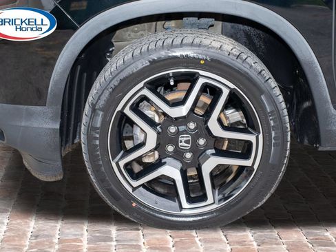 Certified 2023 Honda Passport Elite image 40