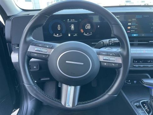 Used 2025 Hyundai Kona SEL image 14