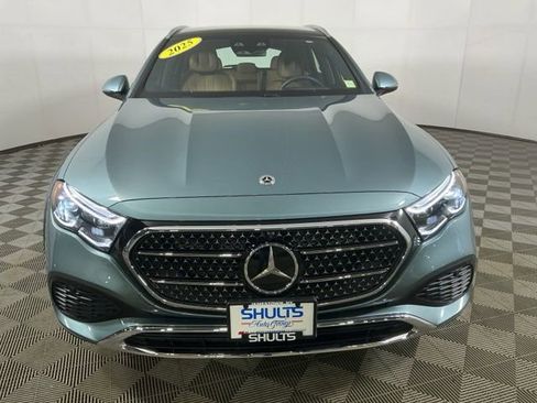 Used 2025 Mercedes-Benz E 450 4MATIC All-Terrain Wagon image 2