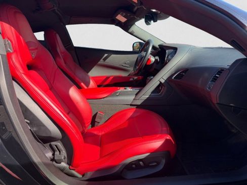 Used 2017 Chevrolet Corvette Grand Sport image 18