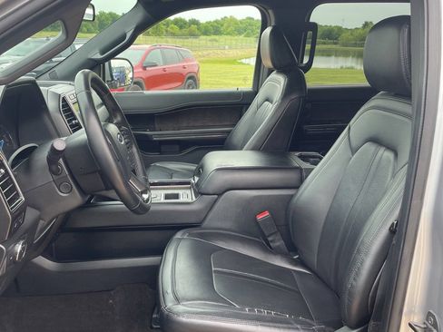 Used 2021 Ford Expedition Max Limited RWD image 7