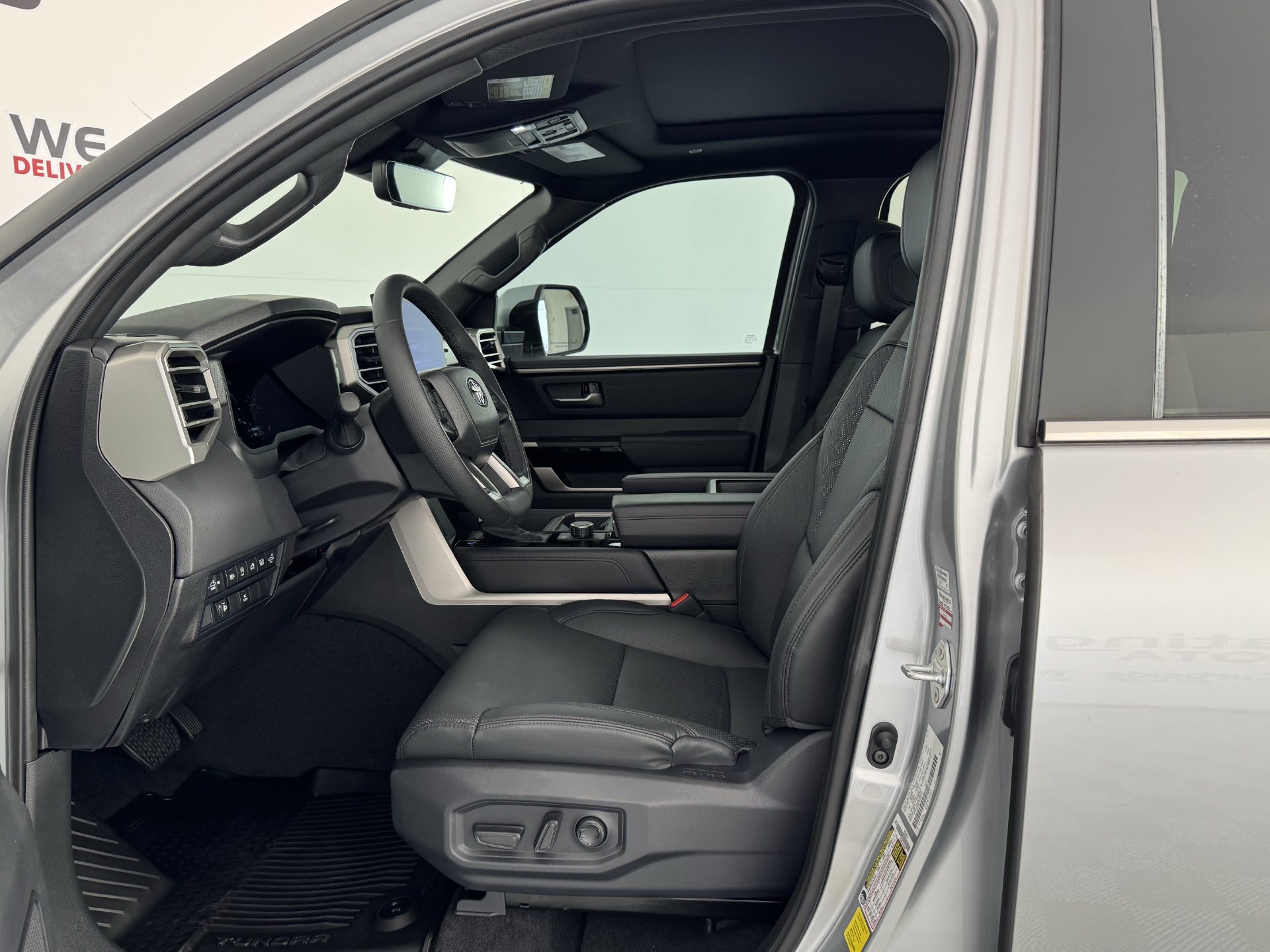 Used 2025 Toyota Tundra Limited w/ Power Package RWD image 14