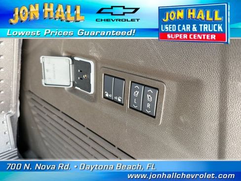 Used 2025 Chevrolet Tahoe Z71 w/ Comfort Package AWD/4WD image 11