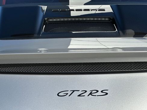 Used 2018 Porsche 911 GT2 RS image 37