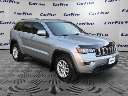Used 2018 Jeep Grand Cherokee Laredo AWD/4WD image 7