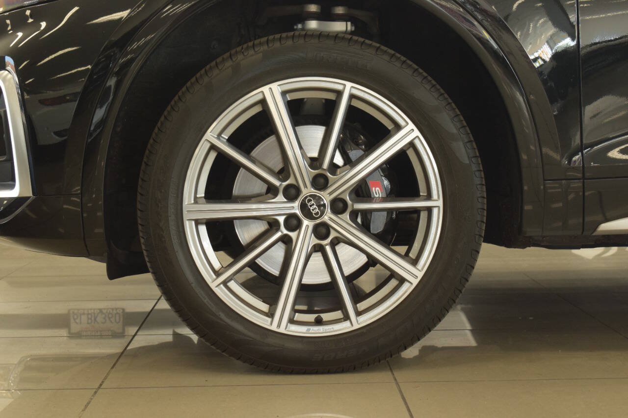 Used 2022 Audi SQ5 Premium Plus w/ Premium Plus Package AWD/4WD image 13