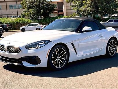 Used 2022 BMW Z4 sDrive30i w/ Premium Package 2