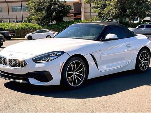 Used 2022 BMW Z4 sDrive30i w/ Premium Package 2 image 1