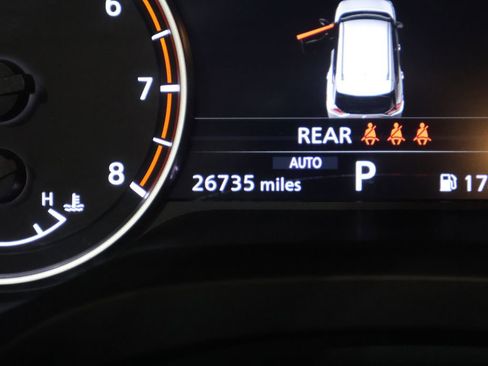 Used 2022 Nissan Rogue SV image 37