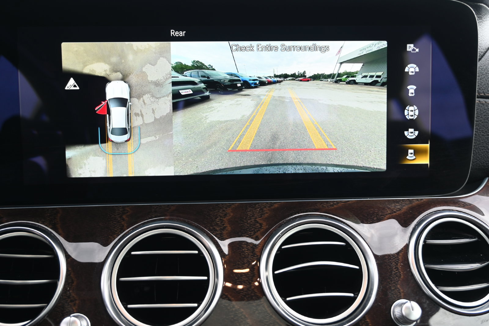 Used 2021 Mercedes-Benz E 350 Sedan image 18
