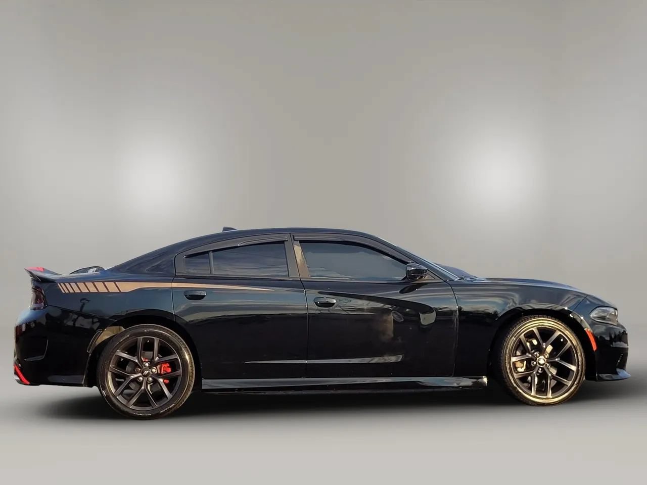 Used 2021 Dodge Charger R/T RWD image 17
