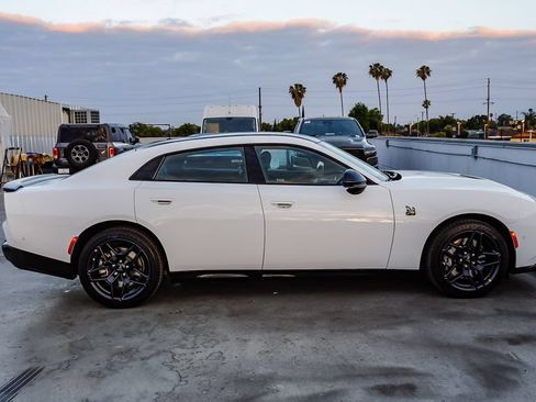 New 2026 Dodge Charger Scat Pack w/ Blacktop Package AWD/4WD image 13