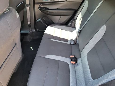 Used 2023 Chevrolet TrailBlazer LT FWD image 23