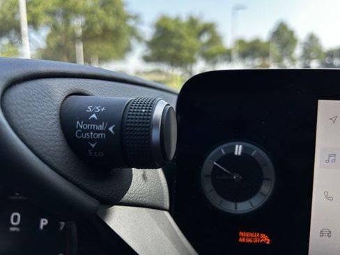 Used 2023 Lexus ES 350 F Sport w/ Accessory Package (Z2) FWD image 24