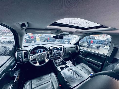 Used 2017 GMC Sierra 1500 Denali image 16