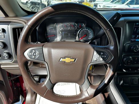 Used 2018 Chevrolet Silverado 1500 LTZ Z71 image 11