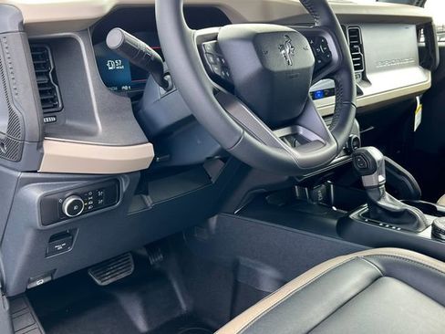 New 2026 Ford Bronco Big Bend w/ Black Diamond Package AWD/4WD image 15
