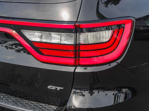 Used 2023 Dodge Durango GT image 10