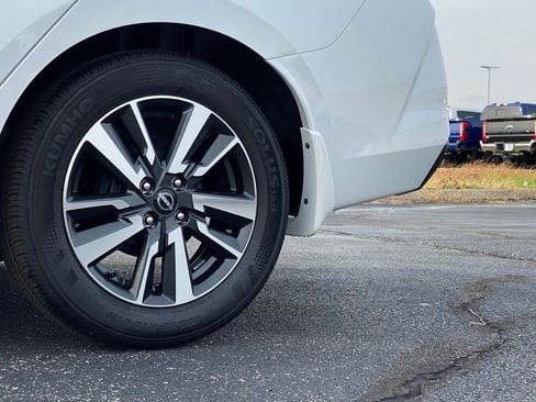 New 2025 Nissan Versa SV w/ Trunk Package image 12