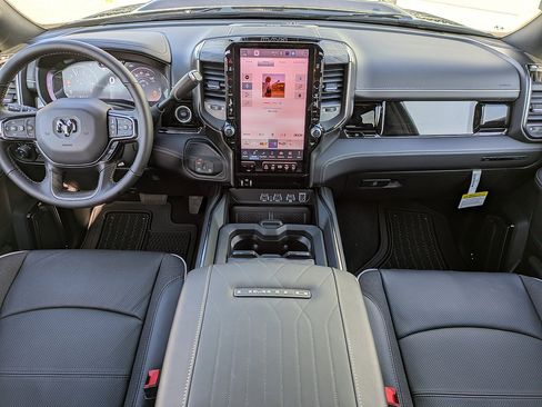 New 2026 RAM 3500 Limited AWD/4WD image 17