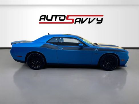 Used 2019 Dodge Challenger R/T Scat Pack w/ T/A Package image 8