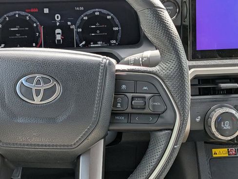 Used 2024 Toyota Tacoma Limited AWD/4WD image 18