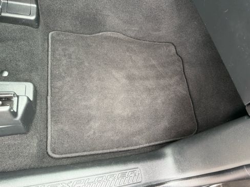 Used 2023 Ford Explorer XLT w/ Equipment Group 202A image 11