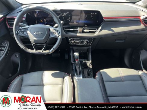 Certified 2024 Chevrolet TrailBlazer RS w/ Convenience Package FWD image 14