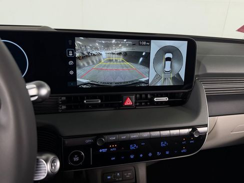 Used 2026 Hyundai Ioniq 5 Limited image 18